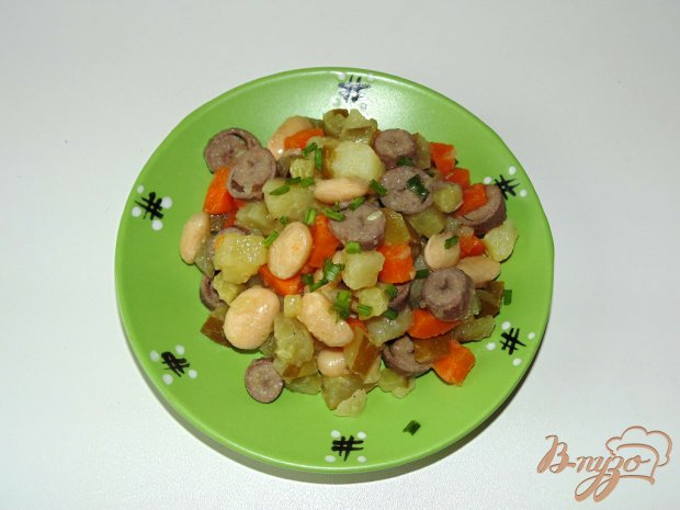 Салат с куриными сердечками и фасолью рецепт