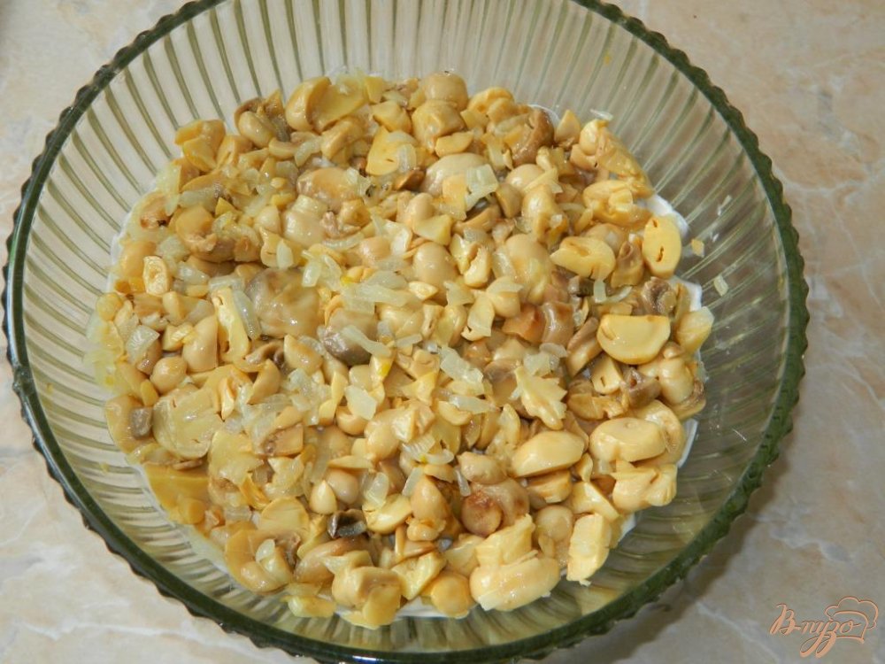 Рецепт салата с курицей и шампиньонами