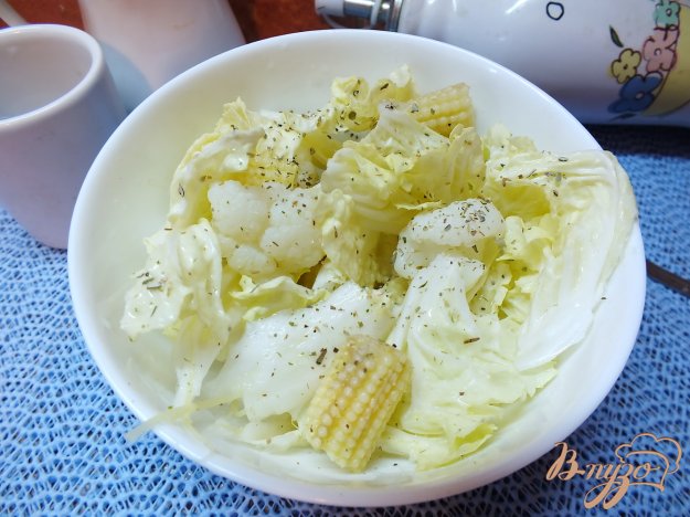 салат з пекінською капустою і качанами кукурудзи. як приготувати з фото