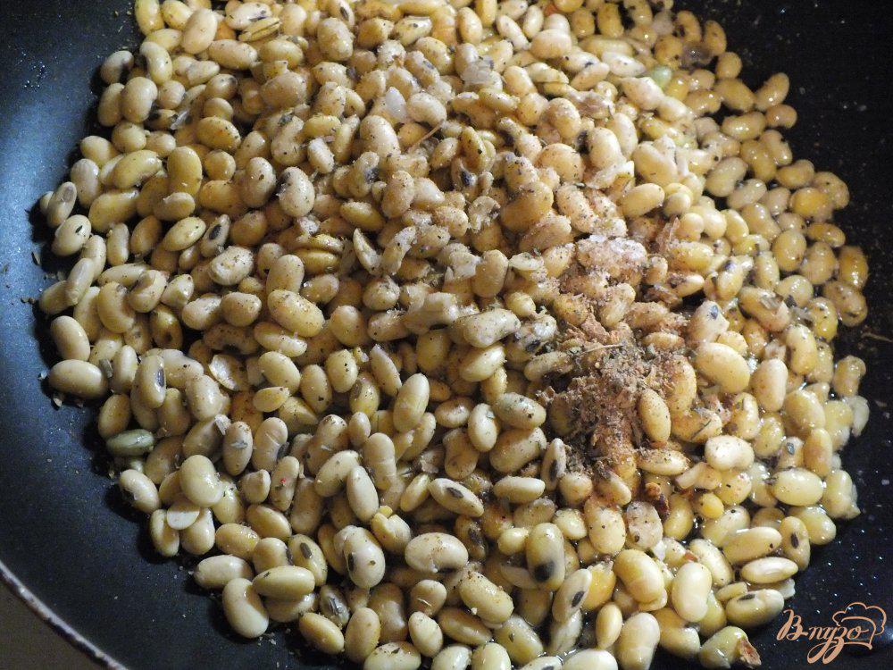 бобы сои приготовленные. соевое мясо. соевые бобы рецепты. соя приготовление. соя обжаренная.