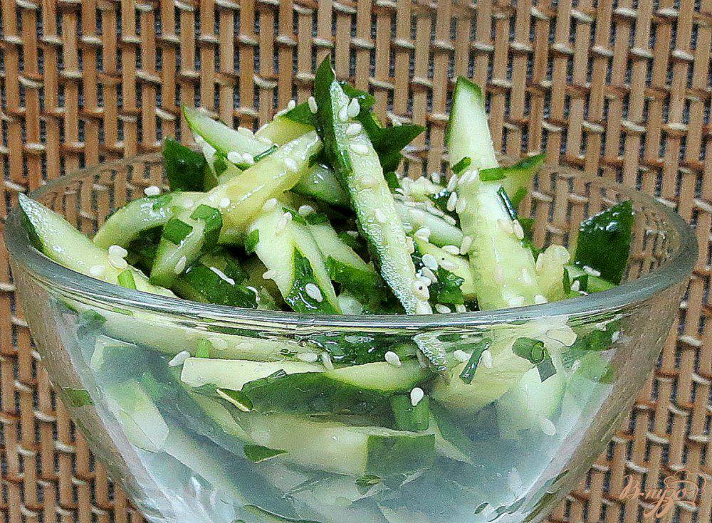 Салат из огурцов свежих рецепты с фото простые