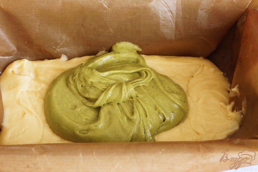 Рецепты зеленого теста. Зеленое тесто. Теесто зелено белые. Слоеный кекс. Тесто титто зеленая упаковка.