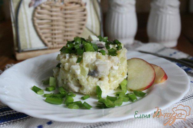 Салат из селедки с яблоками и горчицей