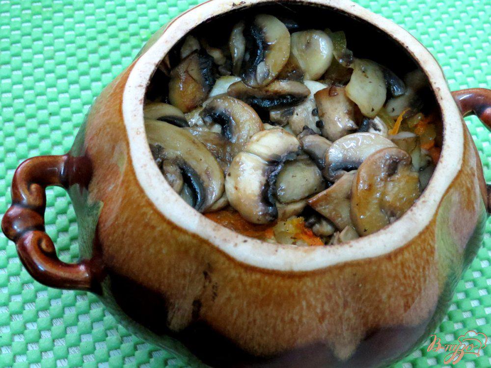 Картошка с грибами мясом в горшочке в духовке рецепт с фото пошагово