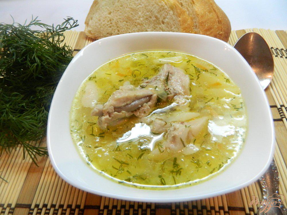 Суп со свининой простой рецепт. Суп из свинины. Суп из ребрышек. Суп со свиных ребрышек вкусный. Суп на свиных ребрах.