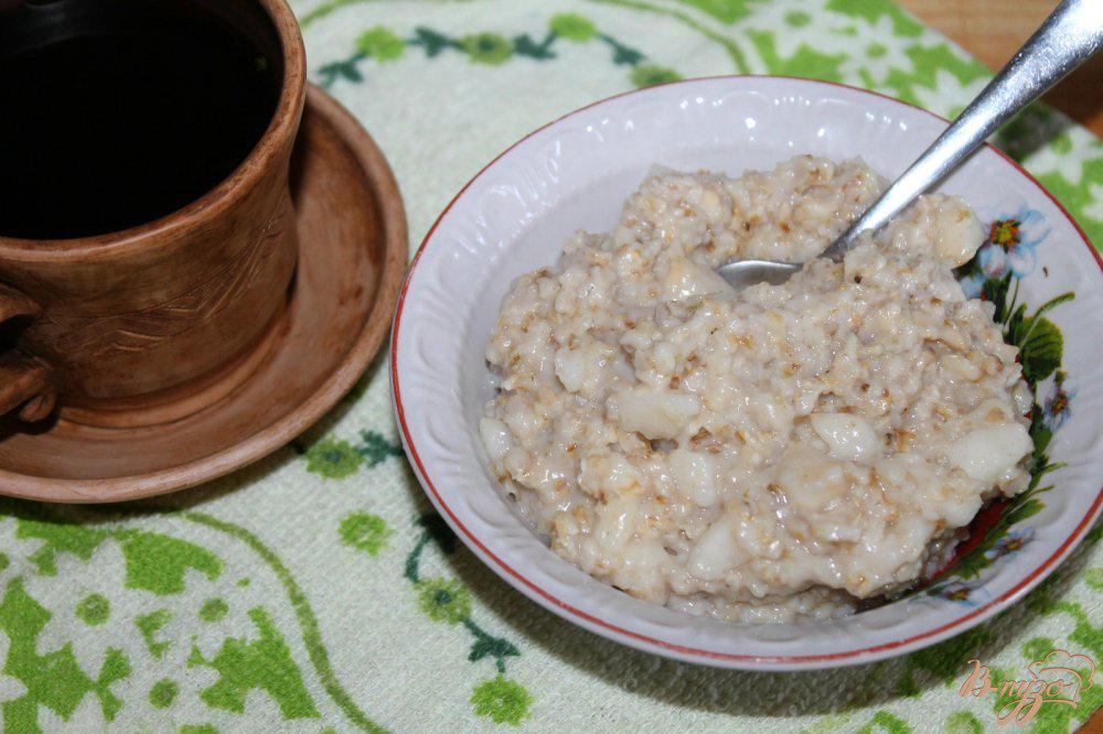 Овсяная каша с грушей на воде