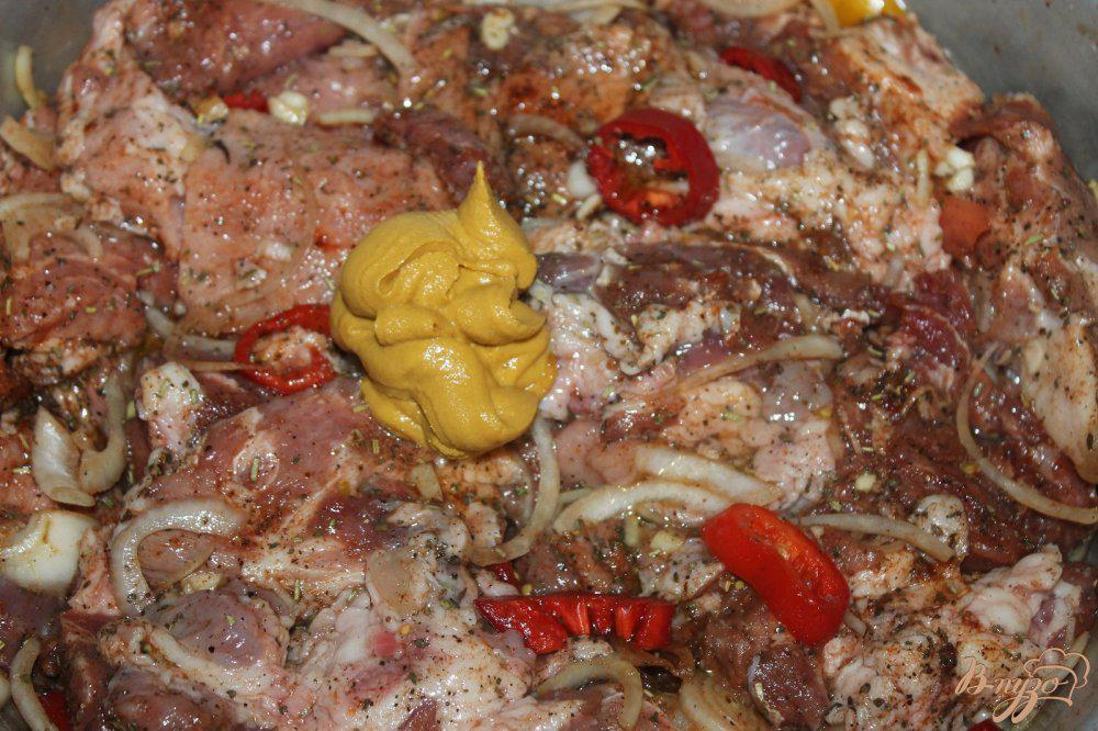 Мясо с французской горчицей в духовке. Говядина в маринаде из виски и горчицы. Мариновать мясо в горчице. Мариновать мясо в горчице. Горчица и крахмал.