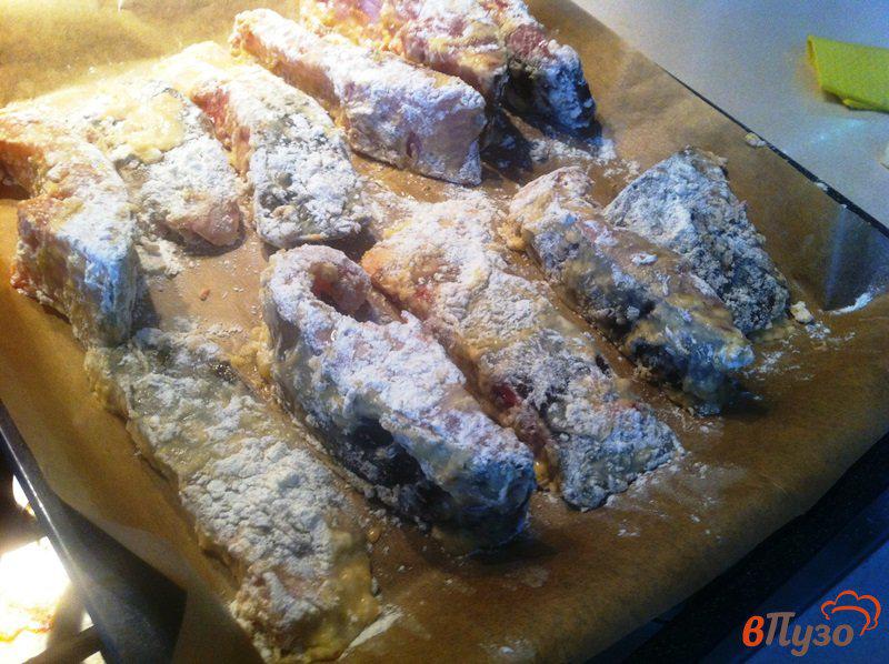 Приготовить карпа кусочками в духовке. Кусок приготовленного карпа. Карп в духовке кусочками. Жареный Карп кусочками на праздник. Жареный Карп кусками с надрезами фото.