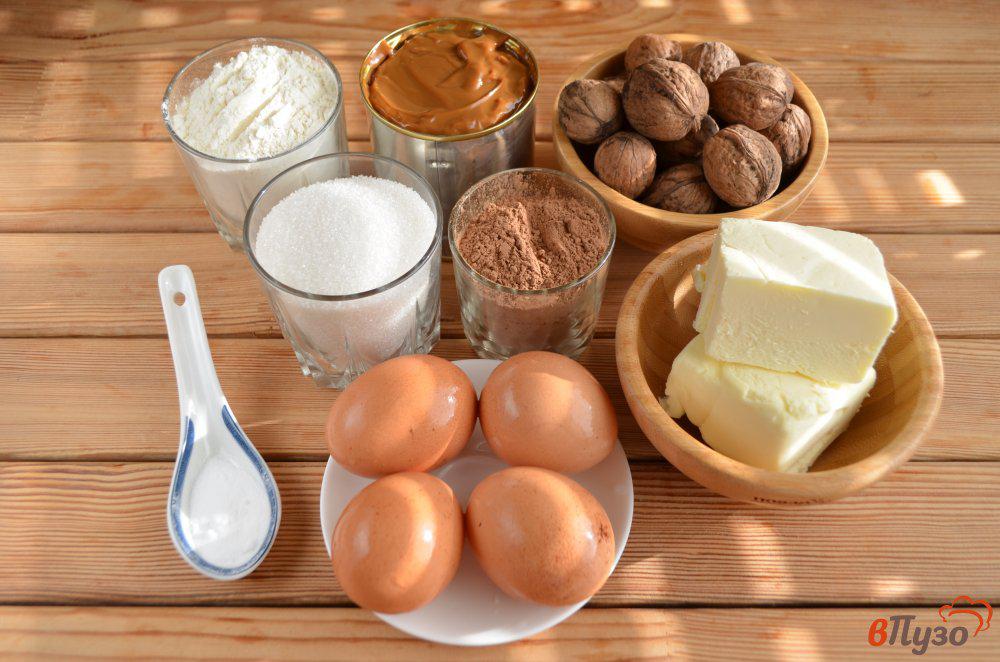 Орехи и сливочное масло. Ингредиенты для выпечки. Натуральные продукты для выпечки. Натуральные Ингредиенты выпечка. Натуральные Ингредиенты для торта.