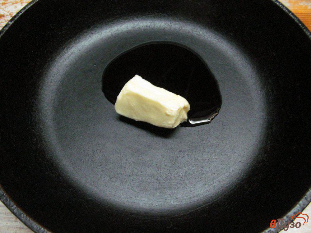 Картошка на сливочном масле на сковороде