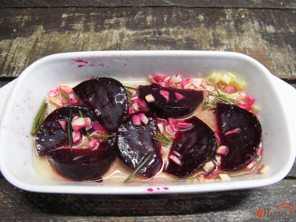 запеченная свекла. сбрызнуть свеклу лимоном. свекла запеченая в фоль. как запечь свеклу в аэрогриле. перец запеченный в аэрогриле целиком.