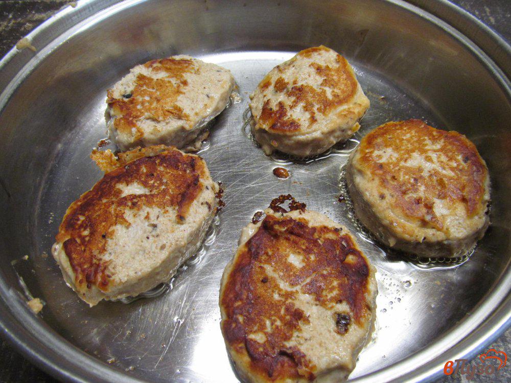 Котлета абхазура. Грузинские блюда из мяса котлеты. Грузинские котлеты. Грузинские котлеты. Грузинские котлеты.