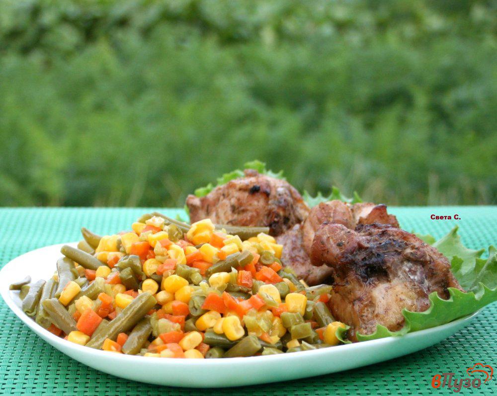 бедро индейки с овощами рецепты. индейка с замороженными овощами в духовке. батат с индейкой в духовке. бедро индейки с овощами рецепты. филе бедра с овощами.