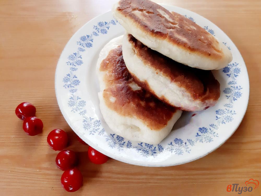 Пирожки на простокваше с дрожжами жареные на сковороде