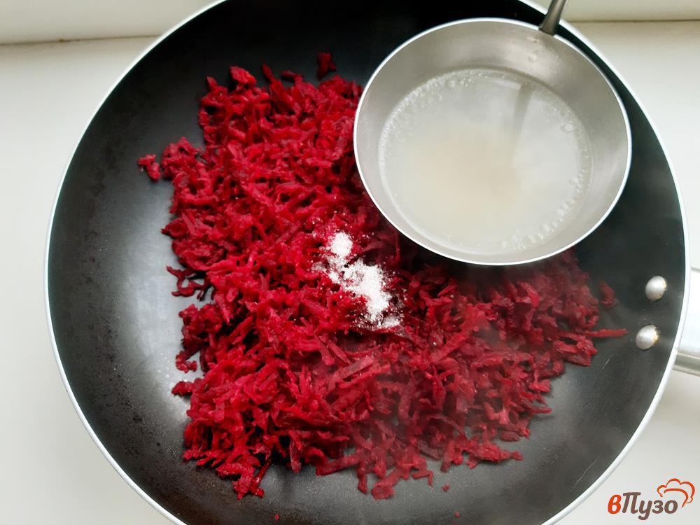 в борщ помидоры добавляют