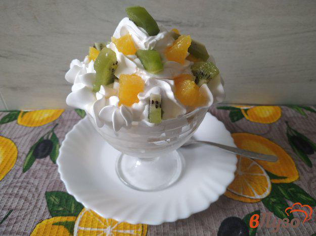 Мороженое с фруктами фото