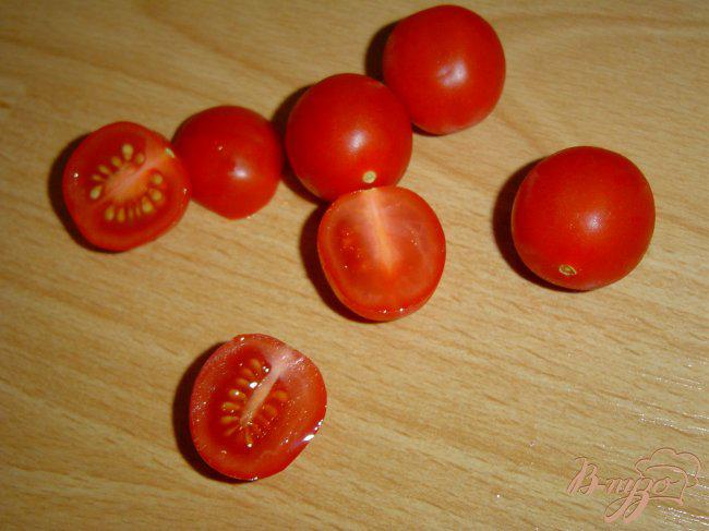 Сорт помидор павлиний хвост. Павлиний хвост помидоры. Павлиний хвост помидоры. Черри порезанные. Томат красный камуфляж отзывы.