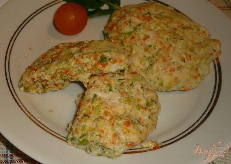 Куриные котлеты с кабачком калорийность. Куриные котлеты с морковью и луком.