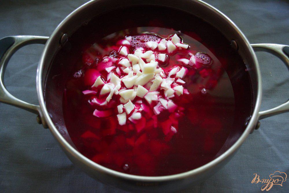 Отвар свеклы. Свекольник с курицей. Свекольник сок. Настой из свеклы.