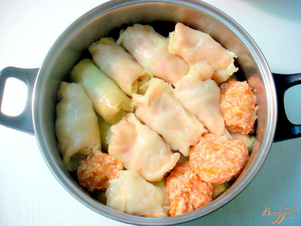 Голубцы из свежей капусты пошаговый рецепт в кастрюле классический рецепт с рисом и фаршем фото