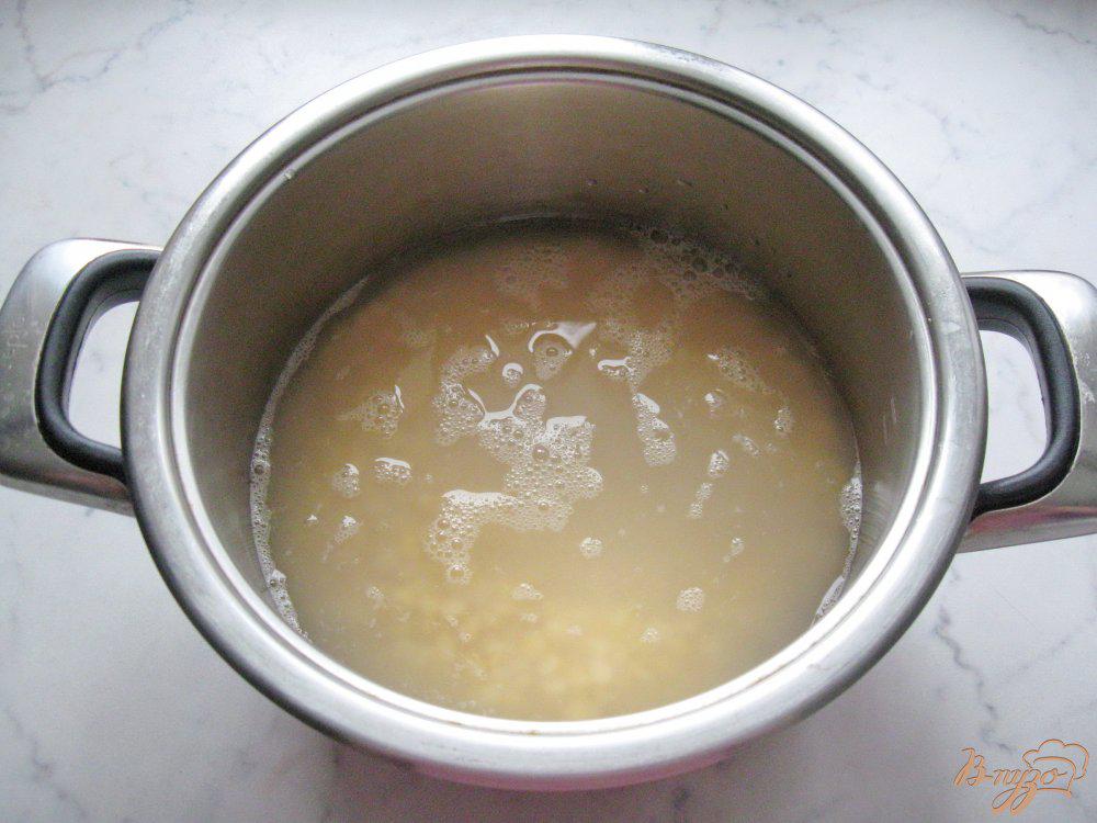 Как варить горох в кастрюле на воде. Гороховый суп в кастрюле. Горох готовить в кастрюле. Можно ли добавить соду в гороховый суп. Сколько надо гороха на 3 литровую кастрюлю для супа.