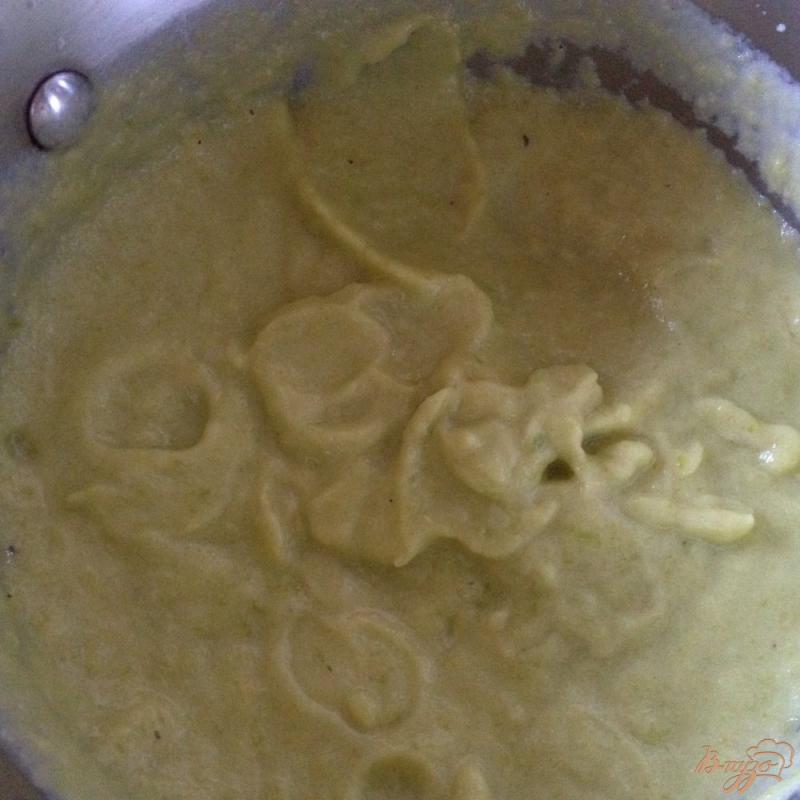 Фото приготовление рецепта: Суп-пюре из кабачков шаг №6