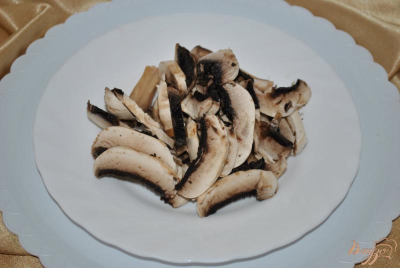 Фото приготовление рецепта: Блинчики с грибами и артишоками шаг №3