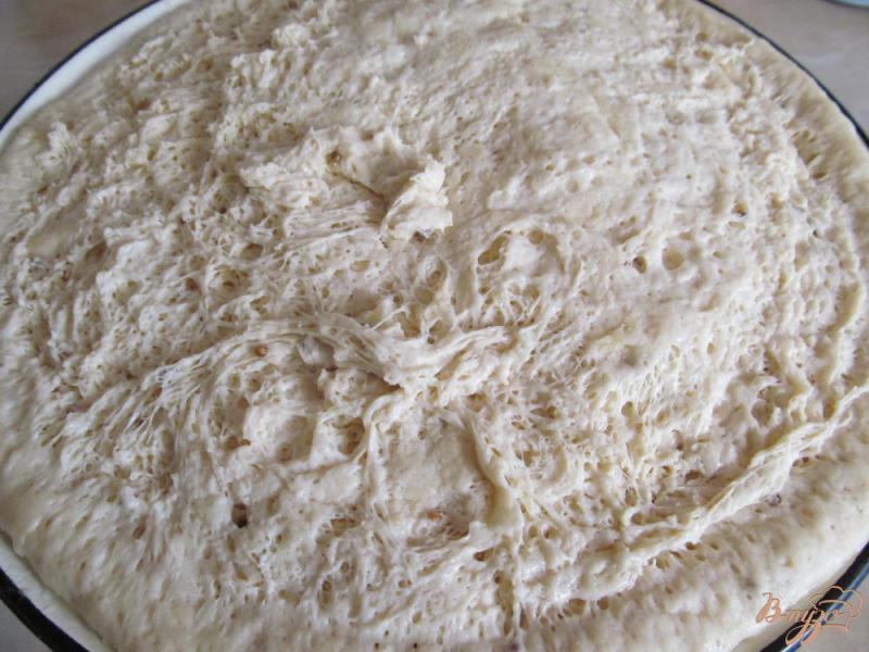 Фото приготовление рецепта: Хлеб на кислом молоке с манкой шаг №7
