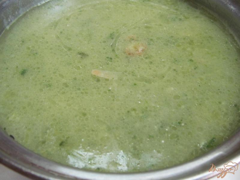 Фото приготовление рецепта: Суп-пюре с фрикадельками и шпинатом шаг №10