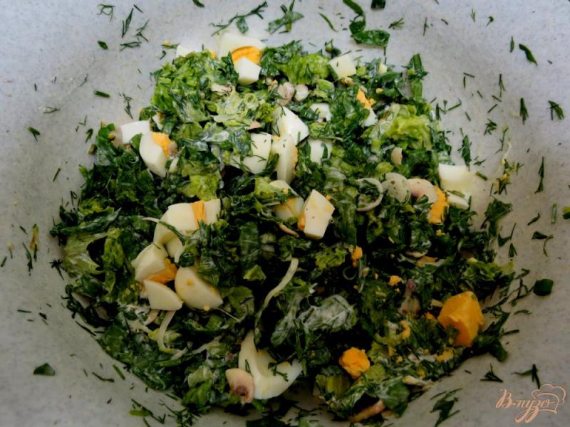 Фото приготовление рецепта: Зелёный витаминный салат шаг №8