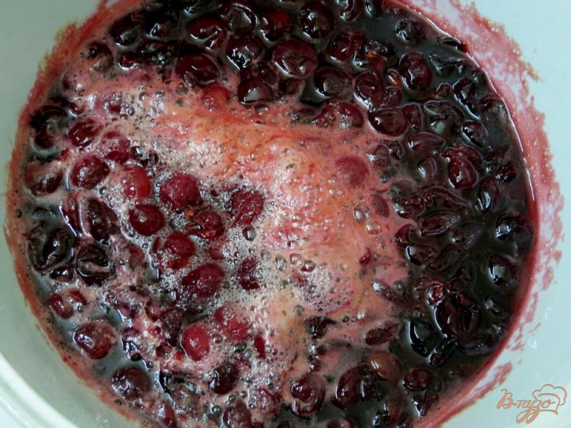 Фото приготовление рецепта: Варенье черешневое в микроволновке шаг №6