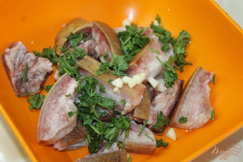 Фото приготовление рецепта: Маринованное свиное сало шаг №3