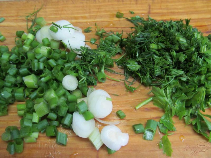 Фото приготовление рецепта: Салат из молодого картофеля и фасоли шаг №2