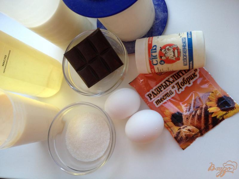 Фото приготовление рецепта: Шоколадные блины на йогурте шаг №1