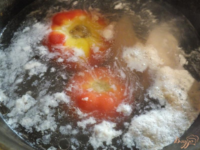 Фото приготовление рецепта: Горячий томатный суп шаг №2