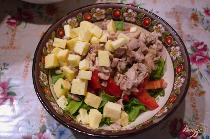 Фото приготовление рецепта: Средиземноморский салат с йогуртом шаг №5
