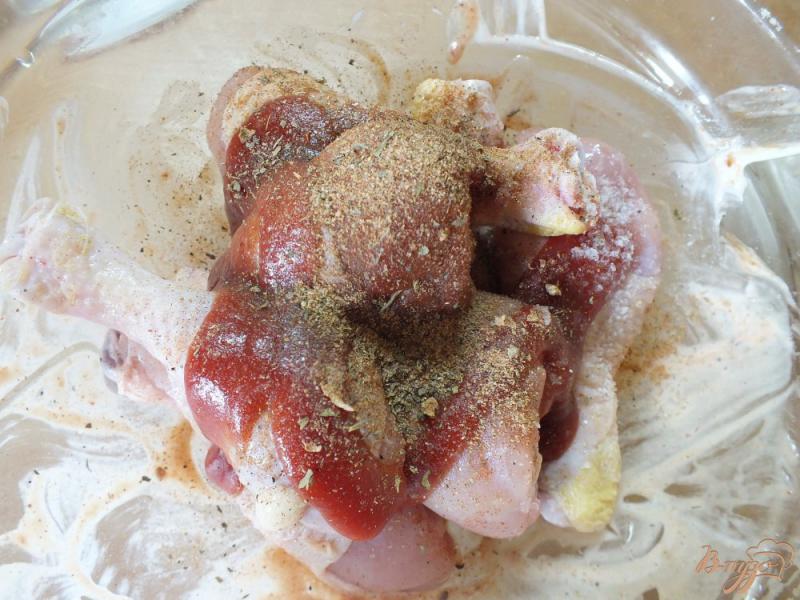 Фото приготовление рецепта: Куриные ножки в маринаде из кетчупа и специй шаг №3