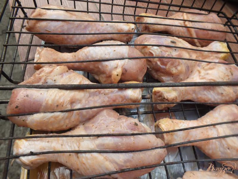 Фото приготовление рецепта: Куриные ножки в маринаде из кетчупа и специй шаг №5