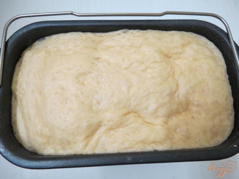 Фото приготовление рецепта: Пирожки с зелёным луком и яйцом шаг №5