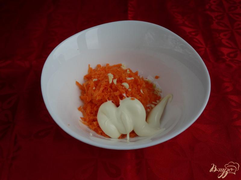 Фото приготовление рецепта: Закуска из кабачков моркови и манго шаг №6