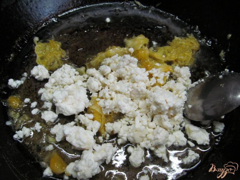 Фото приготовление рецепта: Заварные блинчики на кефире с апельсиновой начинкой шаг №7