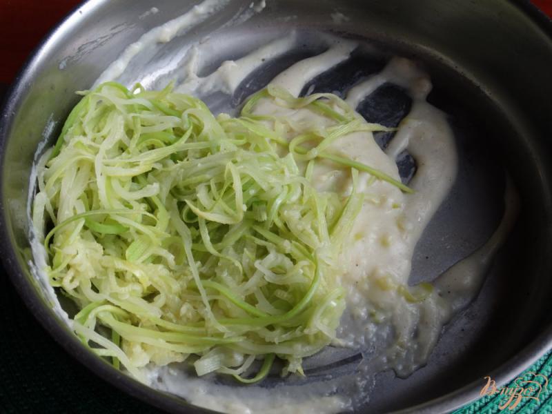 Фото приготовление рецепта: Кабачковые спагетти со сливочным соусом шаг №7