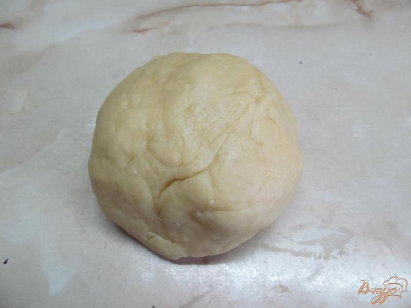Фото приготовление рецепта: Сосиски в сырном тесте шаг №4