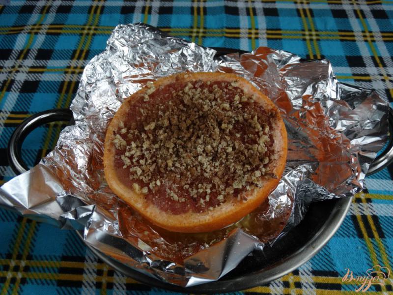 Фото приготовление рецепта: Запеченный грейпфрут Гавайский шаг №6