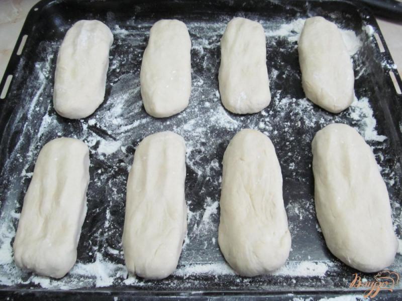 Фото приготовление рецепта: Булочки для бутербродов шаг №4