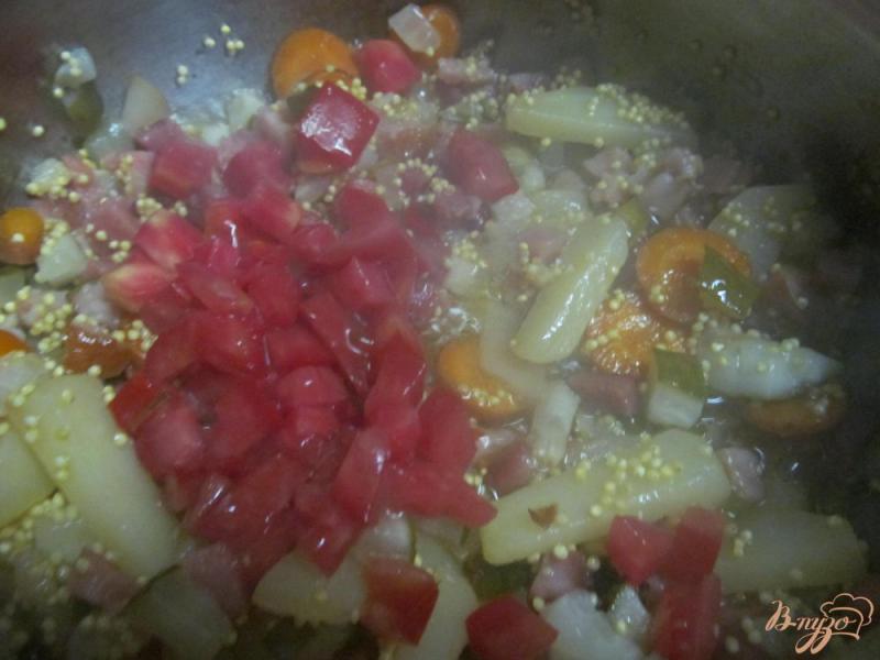 Фото приготовление рецепта: Быстрый суп на беконе шаг №6