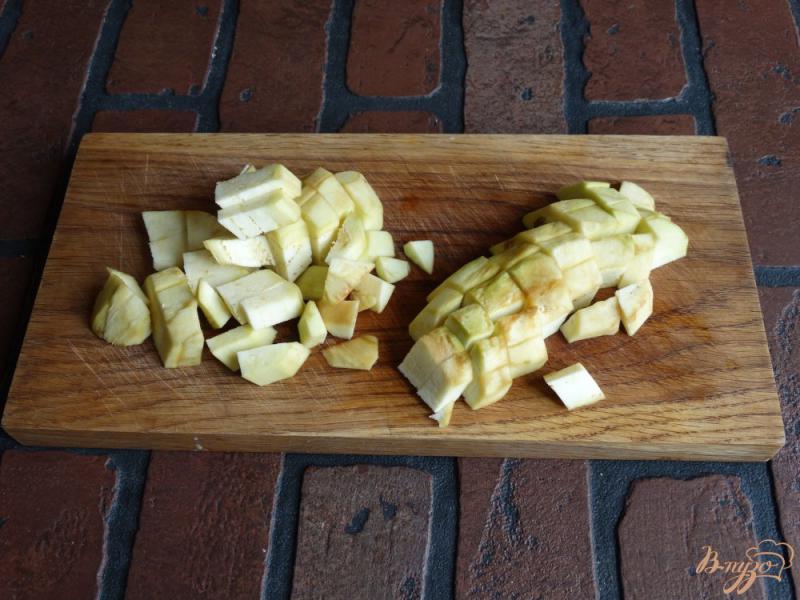 Фото приготовление рецепта: Овощное рагу с баклажанами и кабачками в мультиварке шаг №4