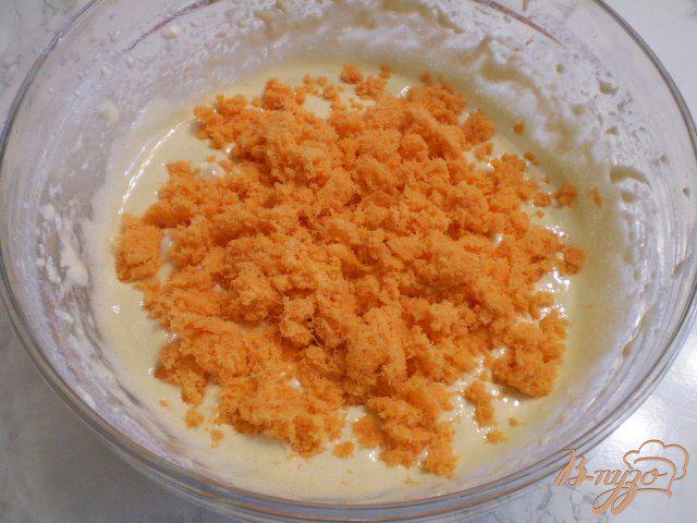 Фото приготовление рецепта: Морковный бисквит шаг №6