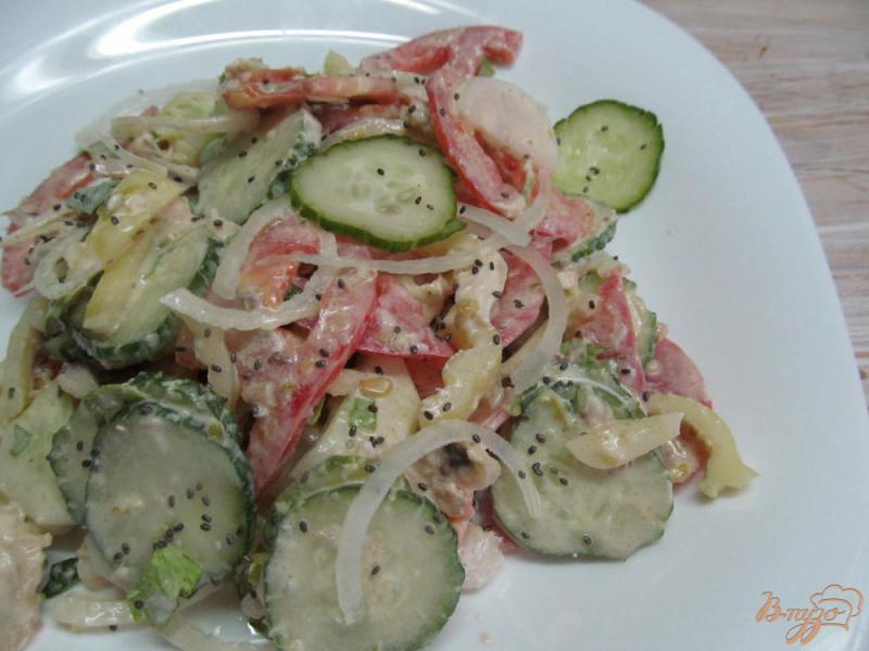 Фото приготовление рецепта: Летний салат с курицей шаг №5