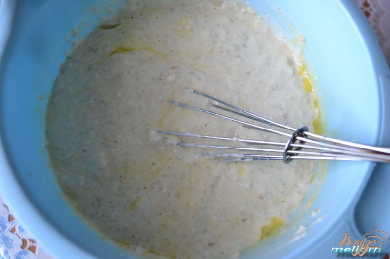 Фото приготовление рецепта: Кексы овсяные с сыром шаг №3